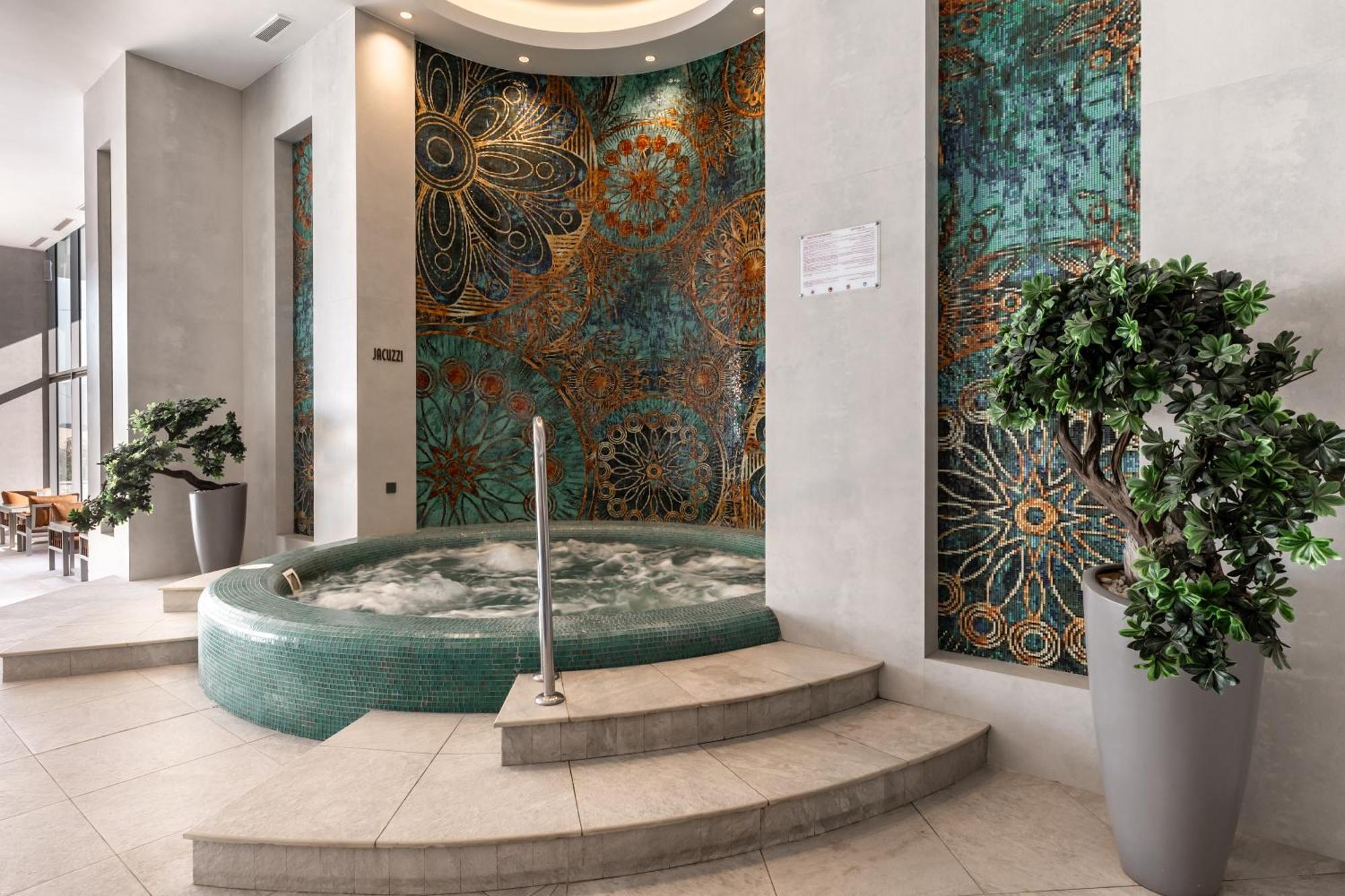 Babylon Rotana Hotel Багдад Экстерьер фото