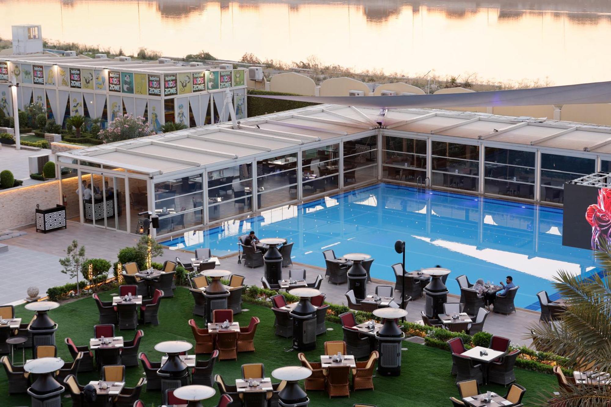 Babylon Rotana Hotel Багдад Экстерьер фото