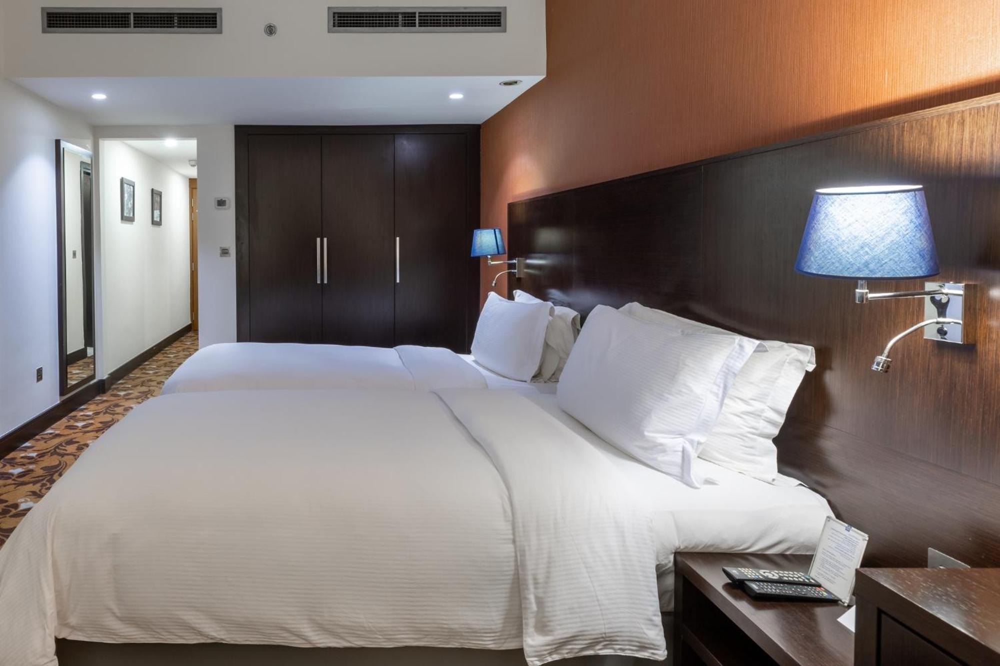 Babylon Rotana Hotel Багдад Экстерьер фото
